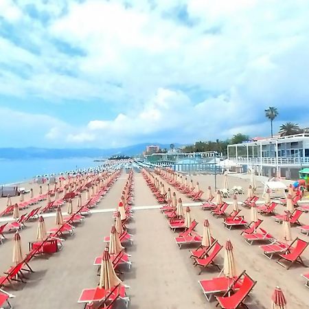דירות סאבונה Il Nido Sul Mare מראה חיצוני תמונה
